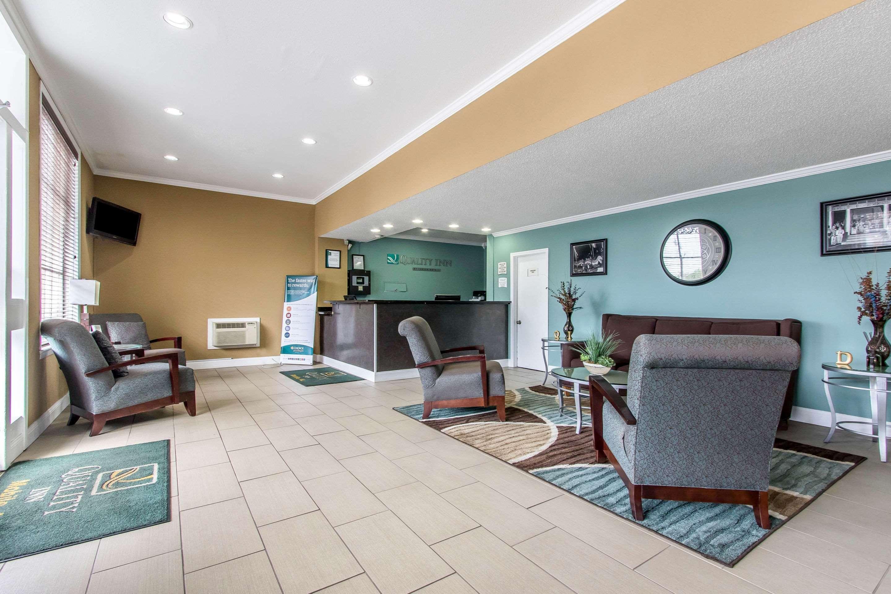 Quality Inn Downtown Historic District Mobile Buitenkant foto